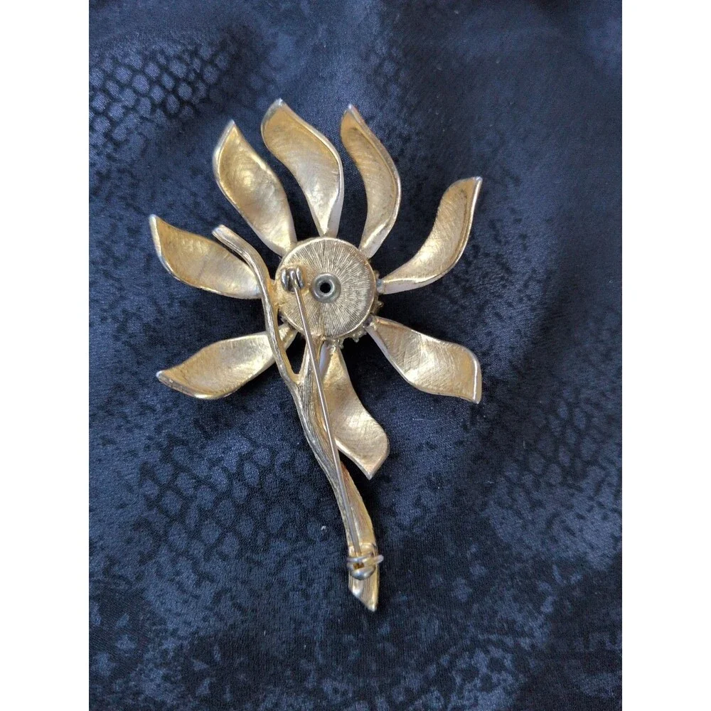 Vintage Flower Pin Brooch Orange Enamel Rhinestone Flower Power  Costume Sparkle